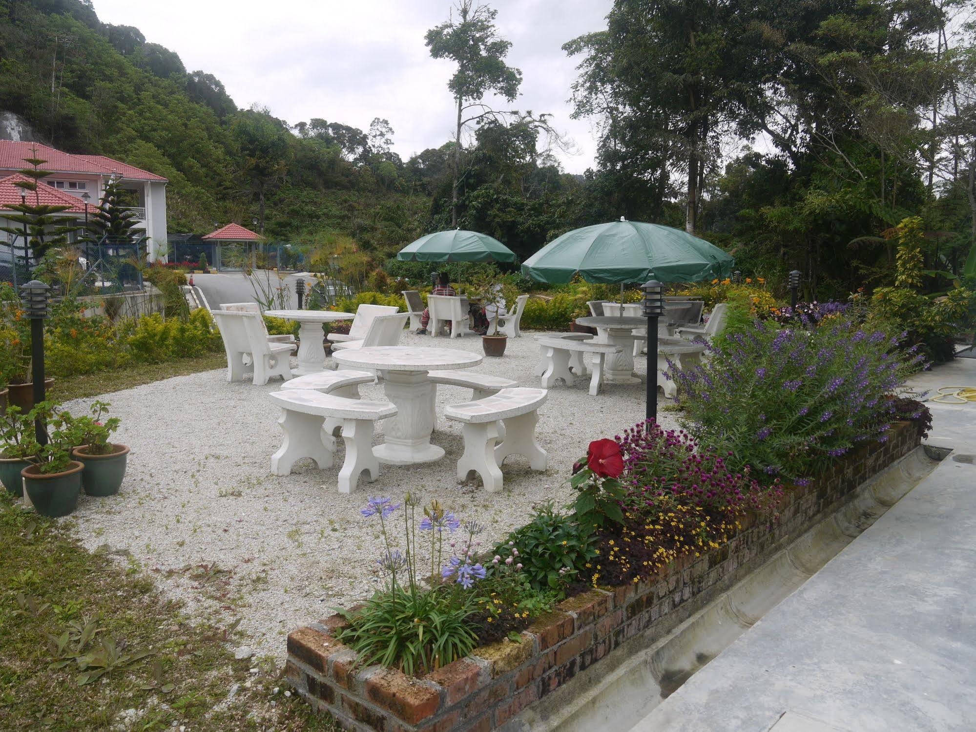 Rovers Inn Cameron Highlands Eksteriør bilde