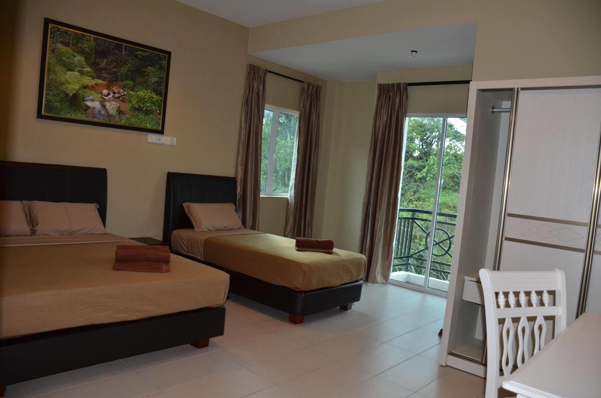 Rovers Inn Cameron Highlands Eksteriør bilde